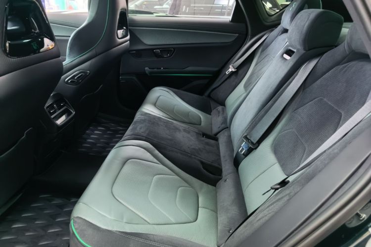 BYD Han 2022 image de voiture #17