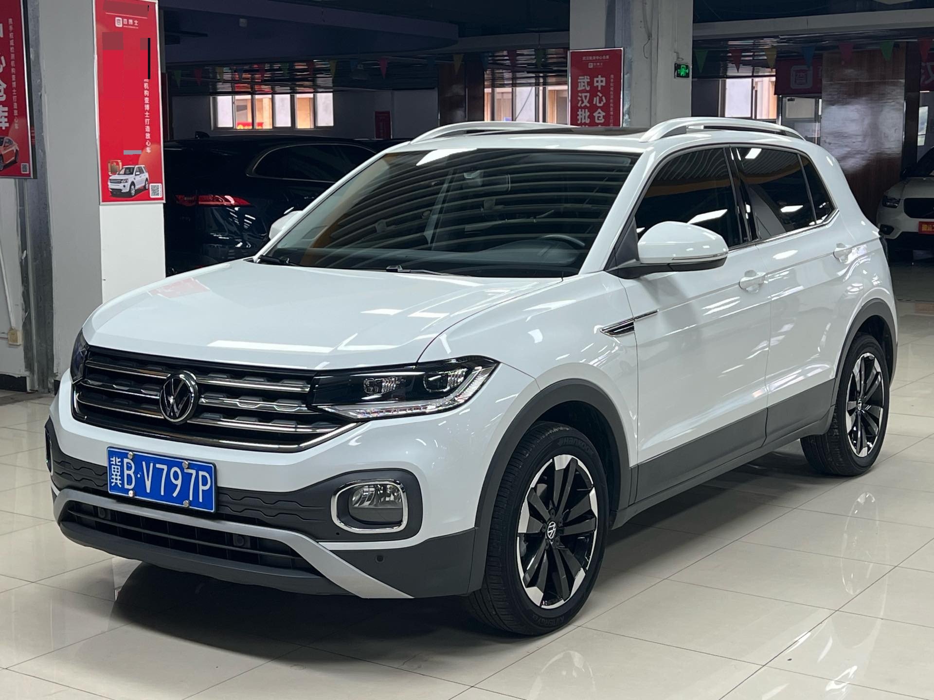 Volkswagen Tacqua 2022 car image 
