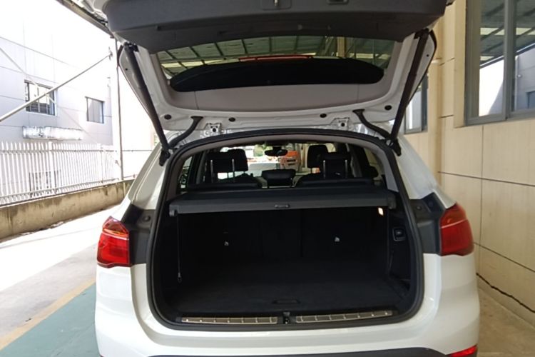 BMW X1 2017 car image #19