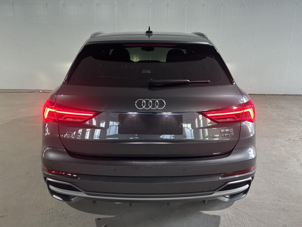 Audi Q3 2022 изображение автомобиля #5