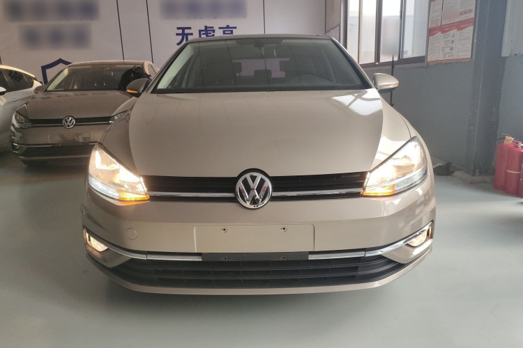 Volkswagen Golf 2020 изображение автомобиля #3