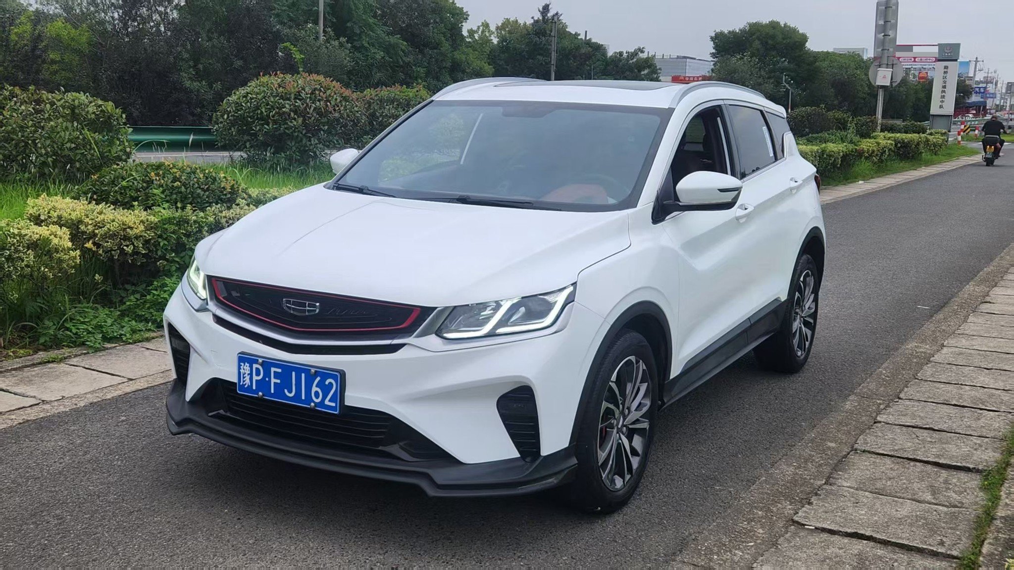 GEELY Coolray 2021 GEELY Coolray 2021 immagine di auto