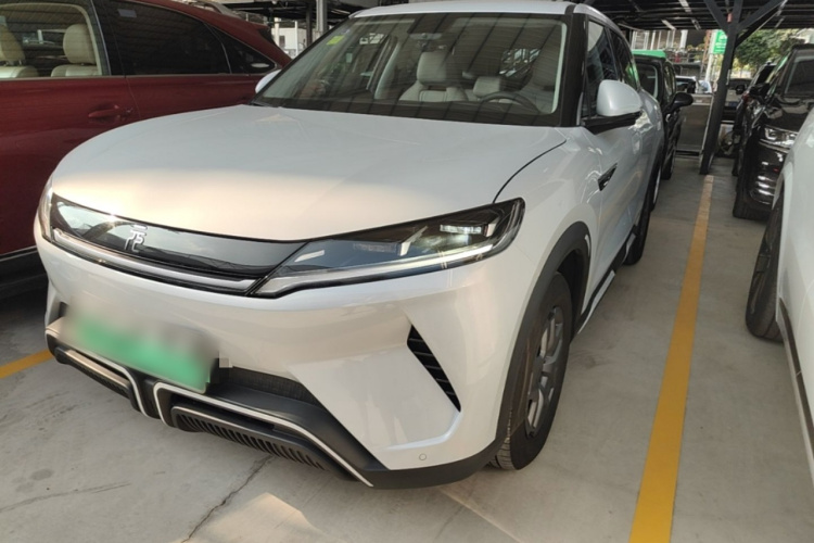 BYD YuanUP 2024 #2 BYD YuanUP 2024 immagine di auto #2