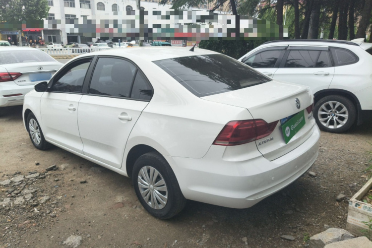 Volkswagen Santana 2019 car image #5