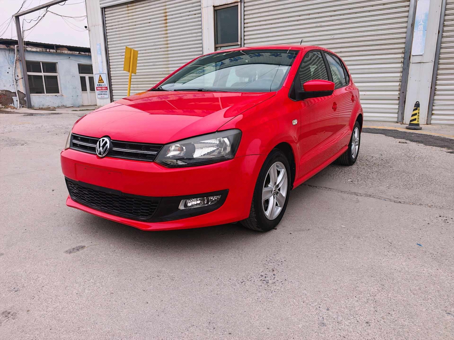 Volkswagen Polo 2012 Volkswagen Polo 2012 car image