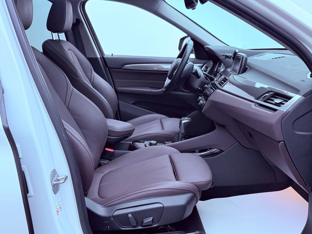 BMW X1 2019 #30 BMW X1 2019 car image #30