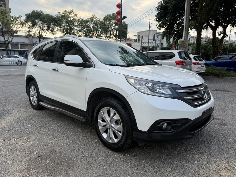 Honda CR-V 2014 #2 Honda CR-V 2014 car image #2