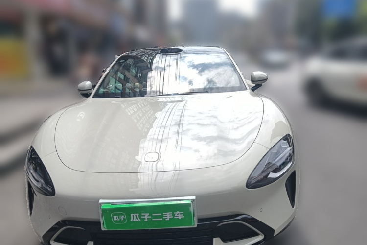 MI SU7 2024 car image #3