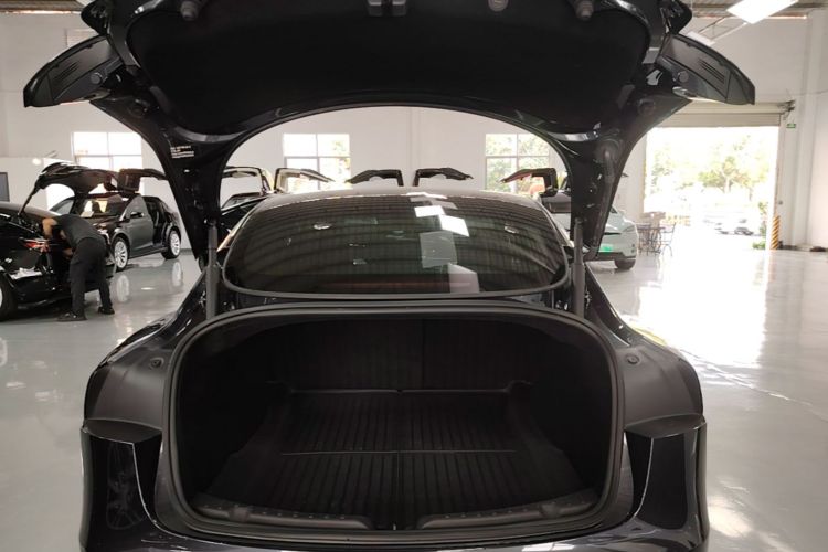 Tesla Model 3 2024 #21 Tesla Model 3 2024 car image #21