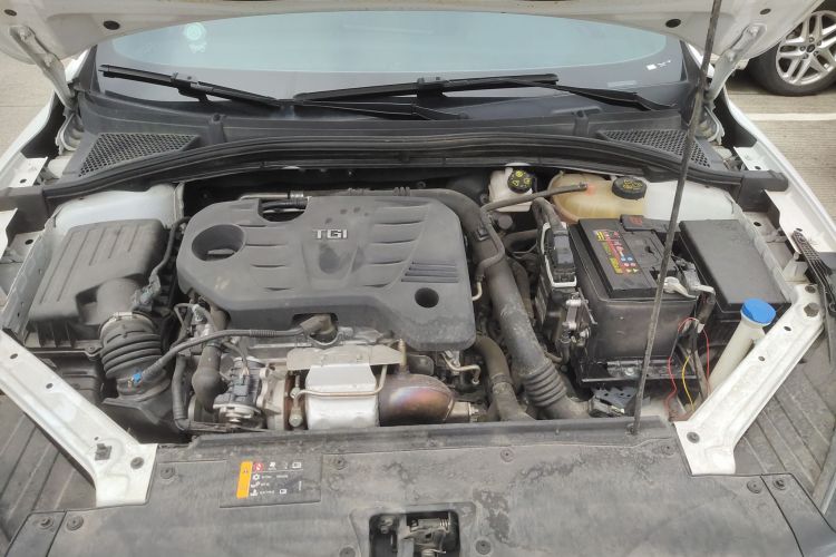 MG 5 2023 imagen de coche #22