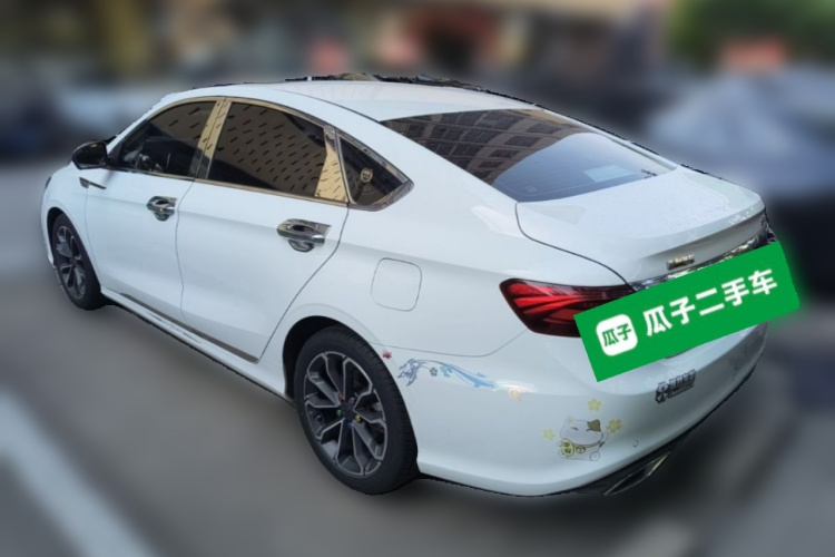 GEELY Binray 2021 car image #5