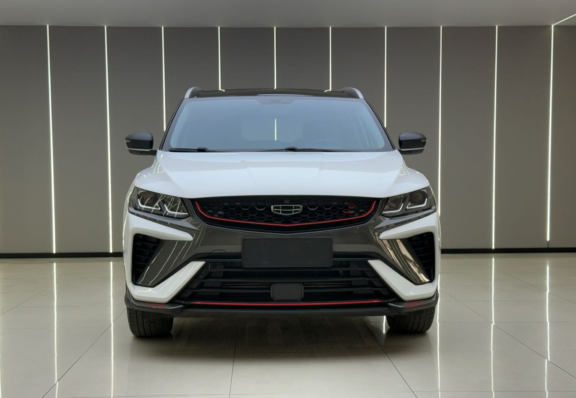GEELY Coolray 2023 car image #2