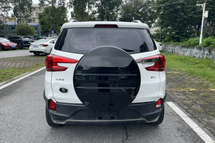 BYD Yuan New Energy 2019 immagine di auto #6