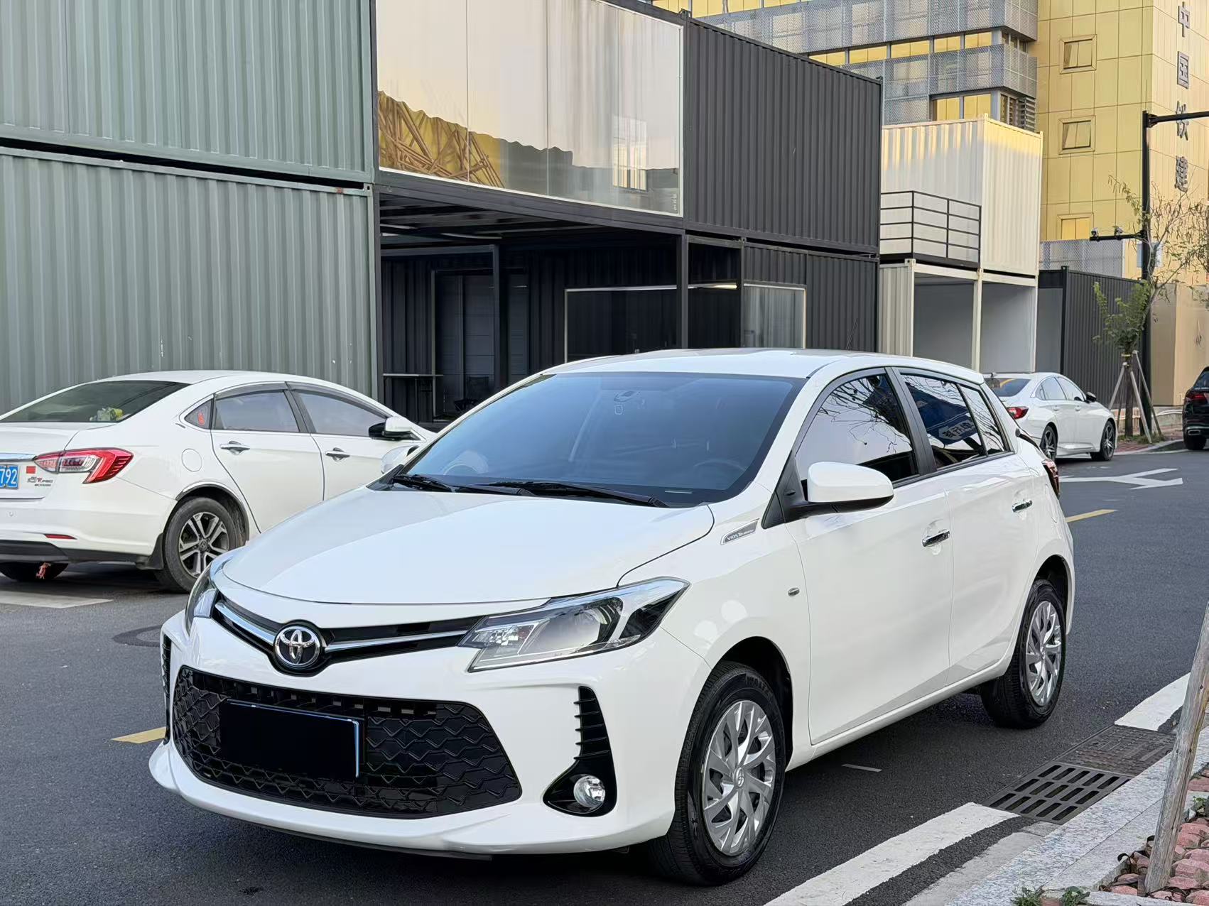 Toyota Vios FS 2023 image de voiture 