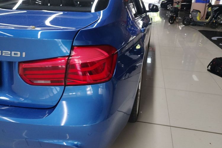 BMW 3 Series 2017 car image #8