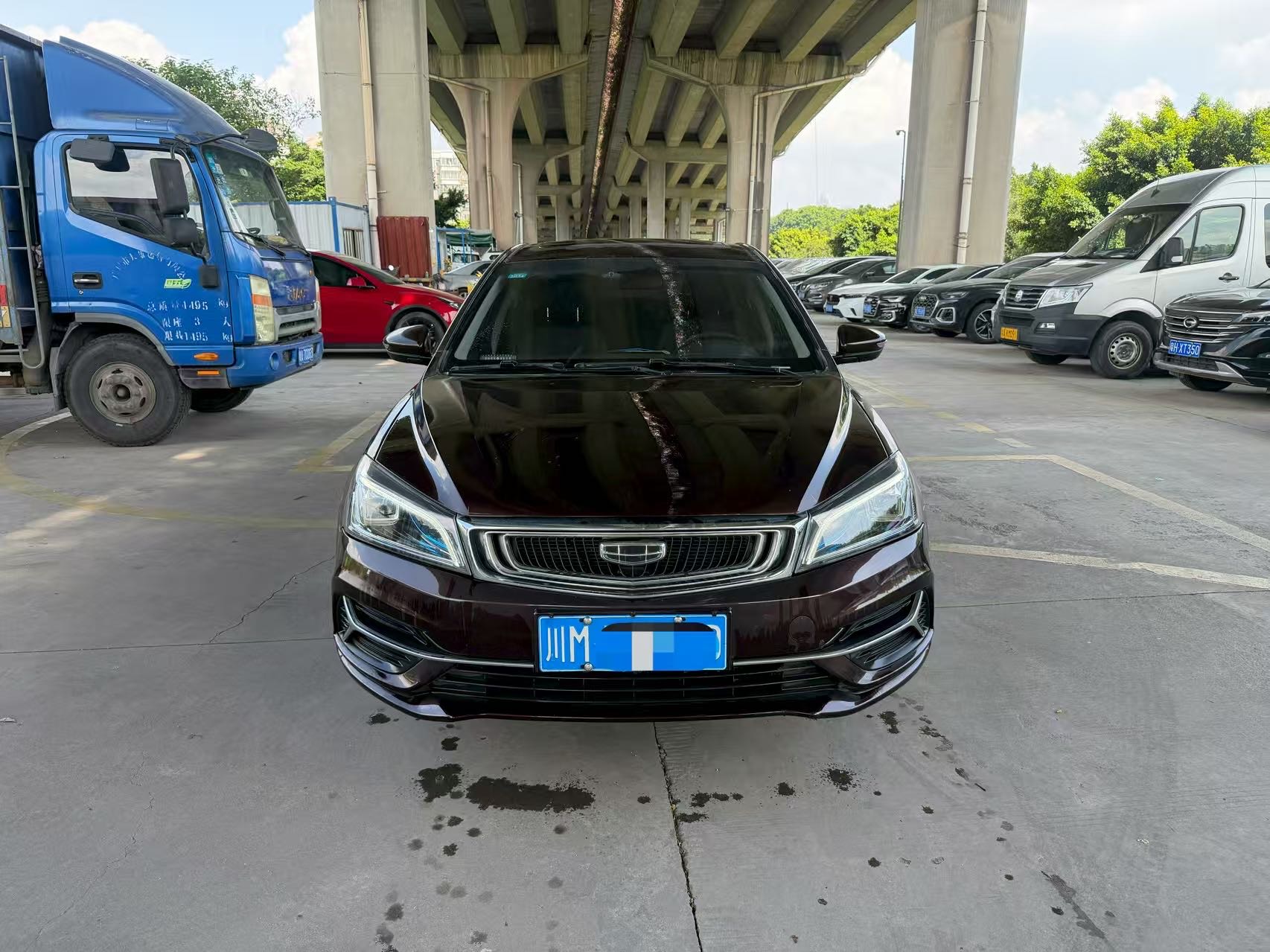 GEELY Emgrand 2019 car image #2