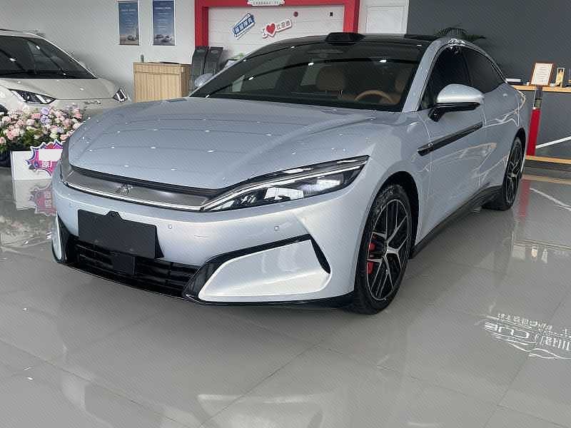BYD HanL 2025 BYD HanL 2025 car image