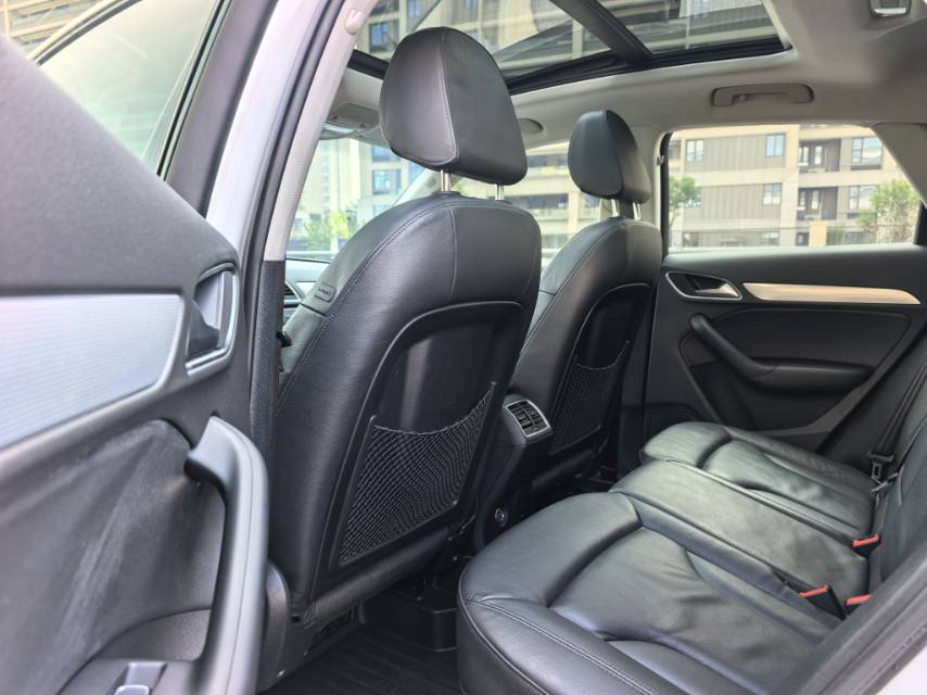 Audi Q3 2015 #8 Audi Q3 2015 car image #8