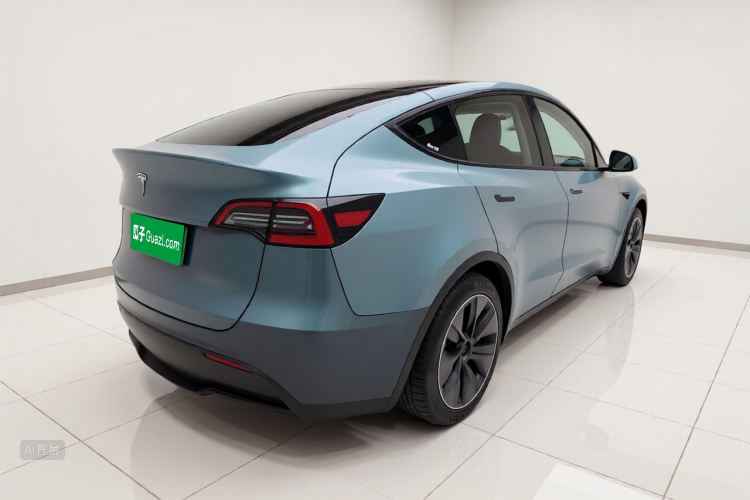 Tesla Model Y 2021 #7 Tesla Model Y 2021 car image #7