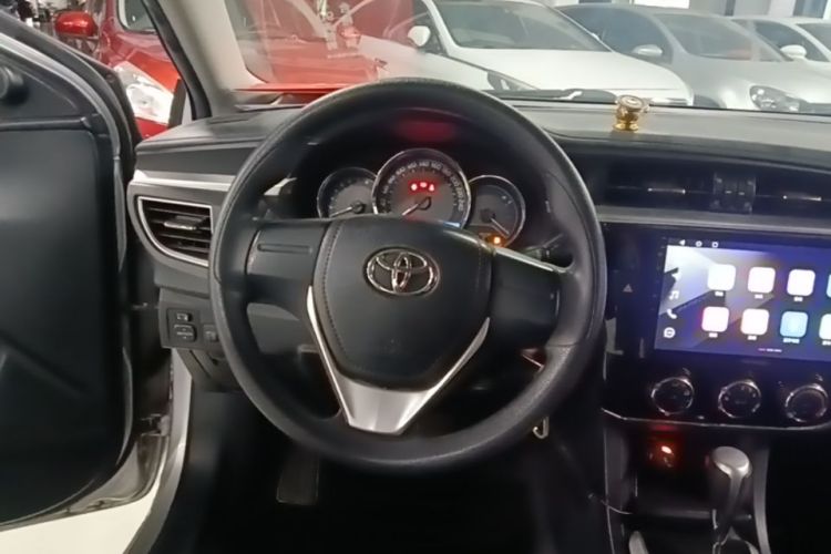 Toyota Corolla 2018 car image #11