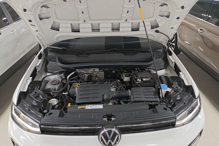 Volkswagen Tharu 2025 car image #20