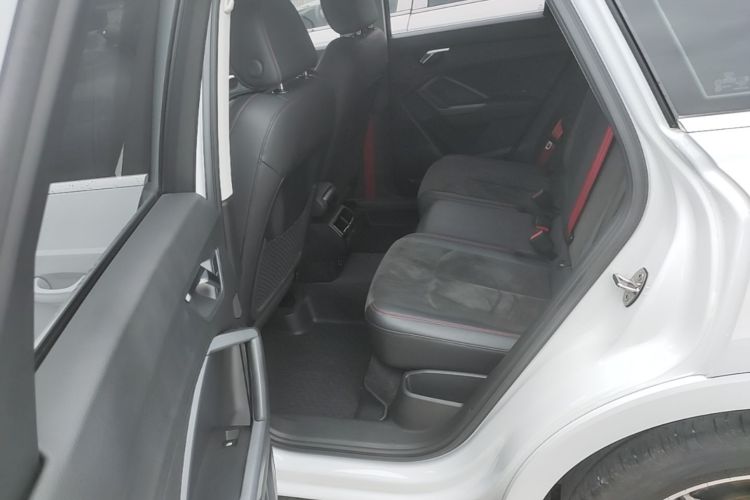 Audi Q3 2022 #17 Audi Q3 2022 car image #17