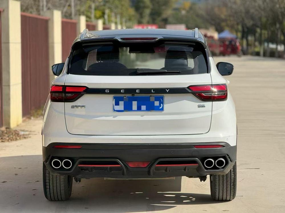GEELY Coolray 2023 #3 GEELY Coolray 2023 صورة سيارة #3
