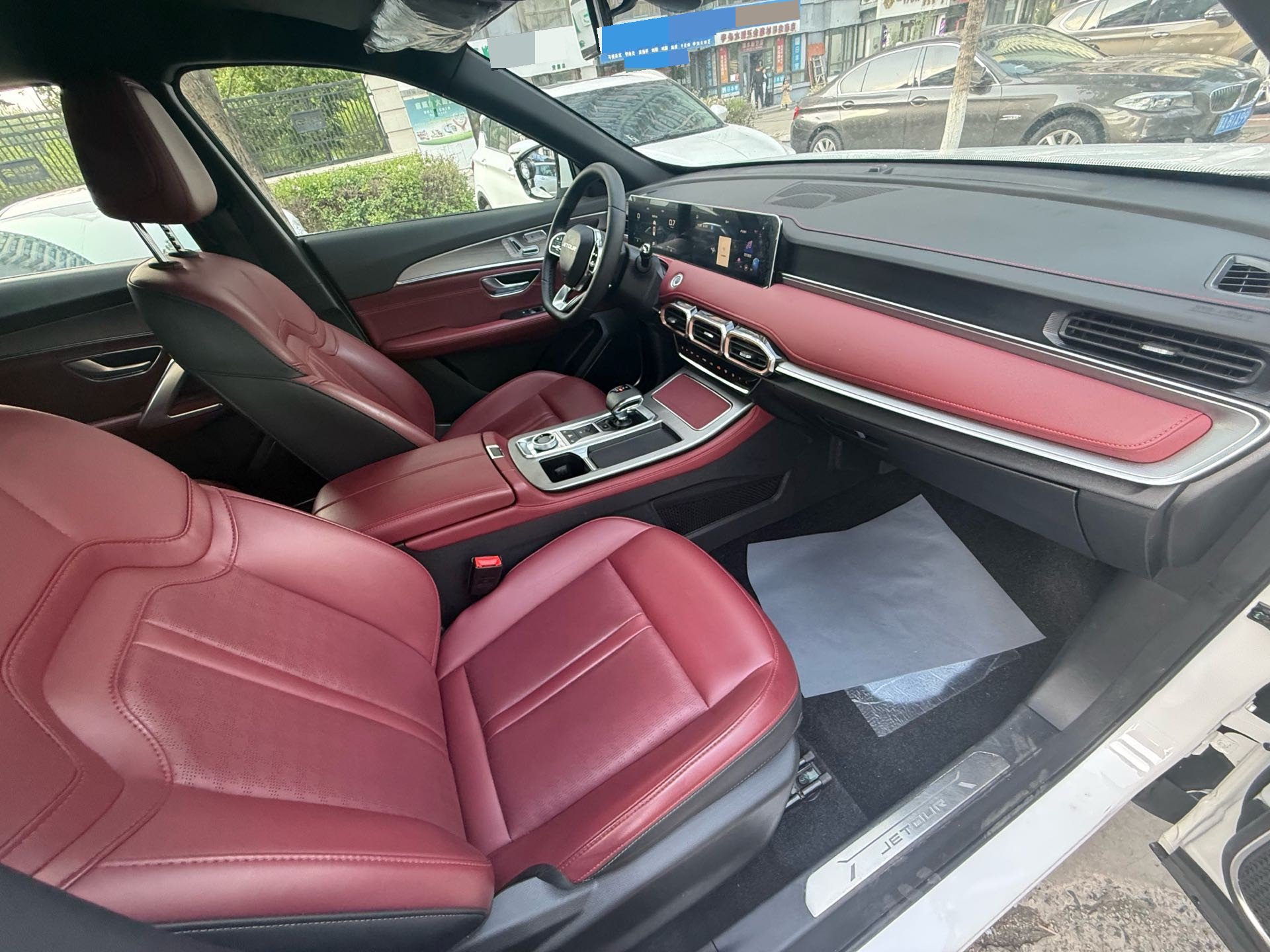 Jetour X70 PLUS 2025 #5 Jetour X70 PLUS 2025 car image #5