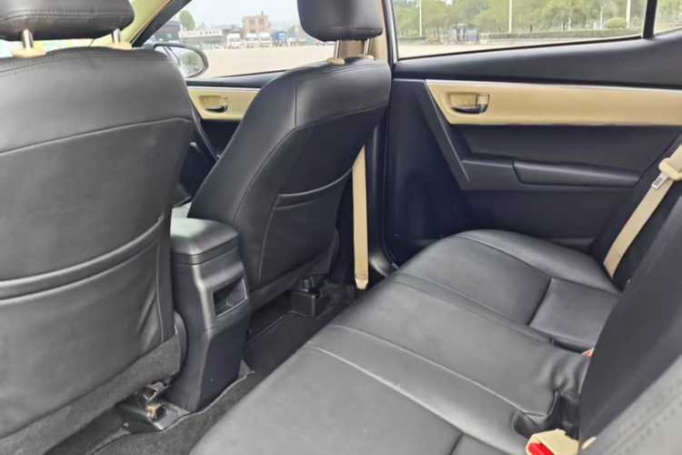 Toyota Corolla 2018 #23 Toyota Corolla 2018 car image #23