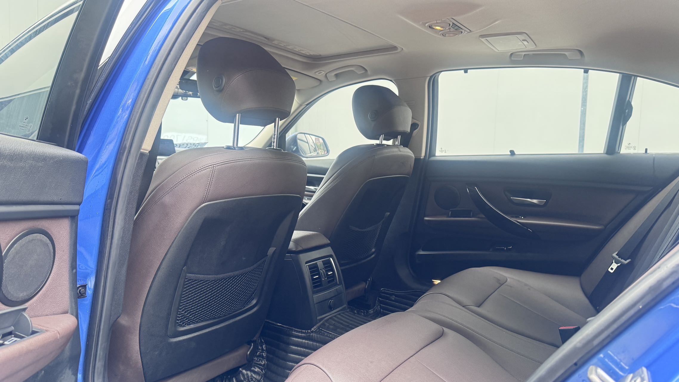 BMW 3 Series 2019 car image #5