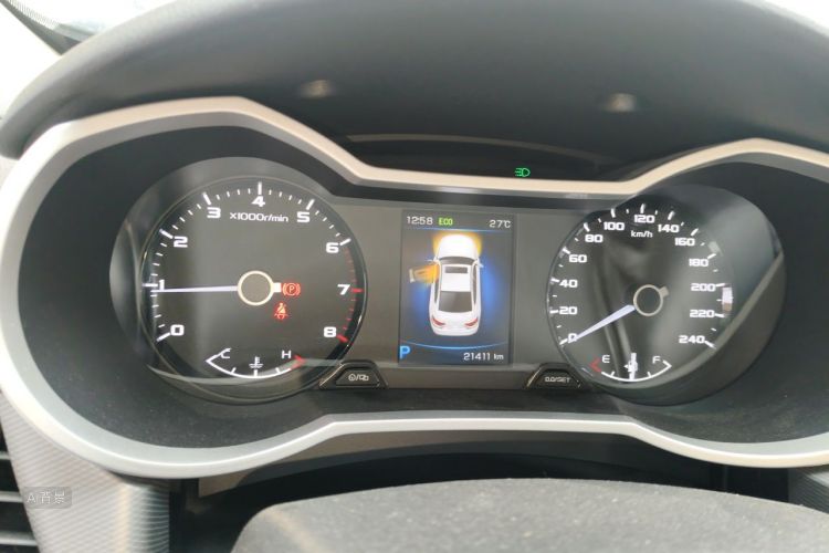 GEELY Emgrand GL 2018 immagine di auto #13