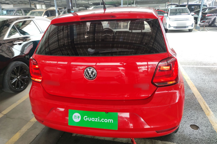 Volkswagen Polo 2016 car image #4