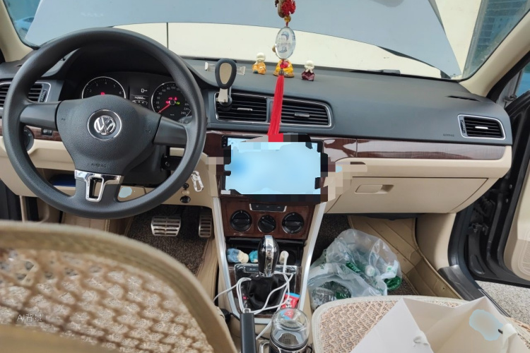 Volkswagen Lavida 2015 car image #11