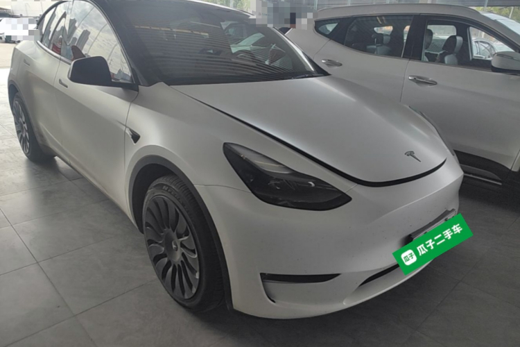 Tesla Model Y 2021 #4 Tesla Model Y 2021 car image #4