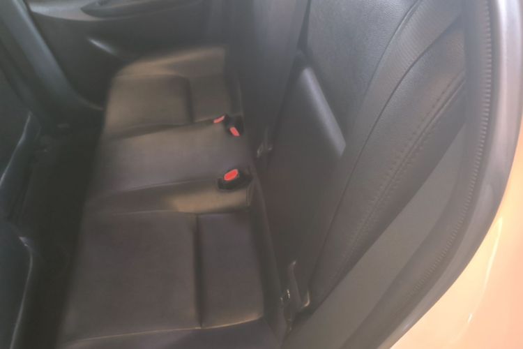 Toyota Vios 2022 imagen de coche #17