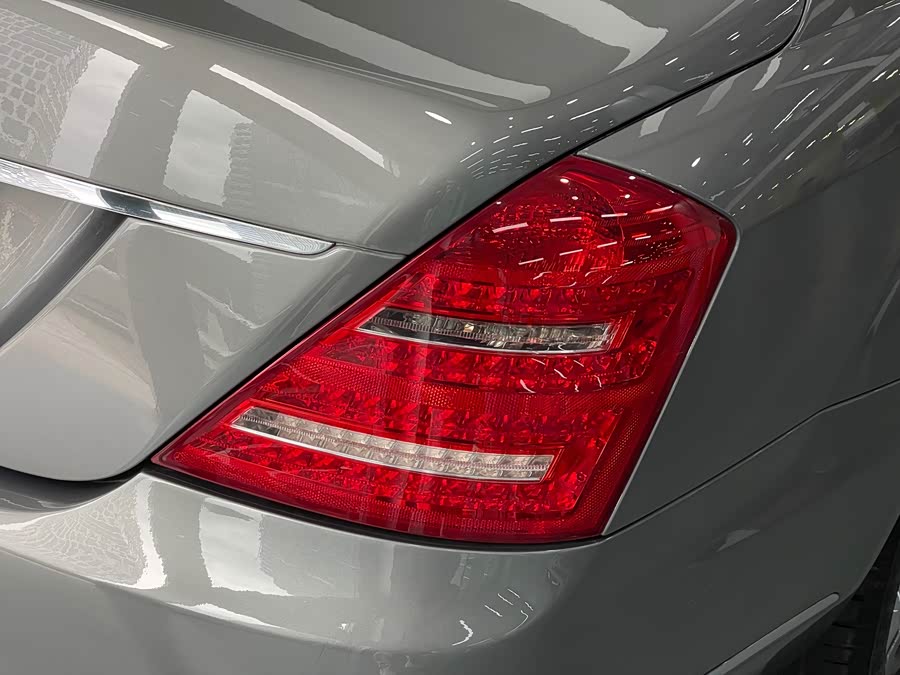 Mercedes-Benz S Class 2015 immagine di auto #50
