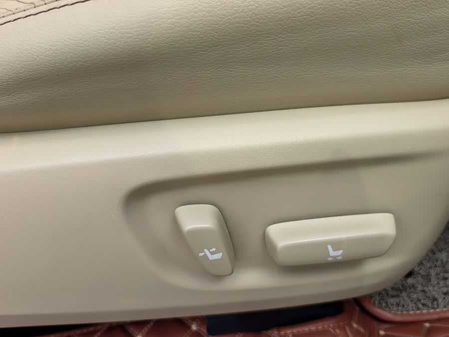 丰田 汉兰达 2016 汽车图片 #50