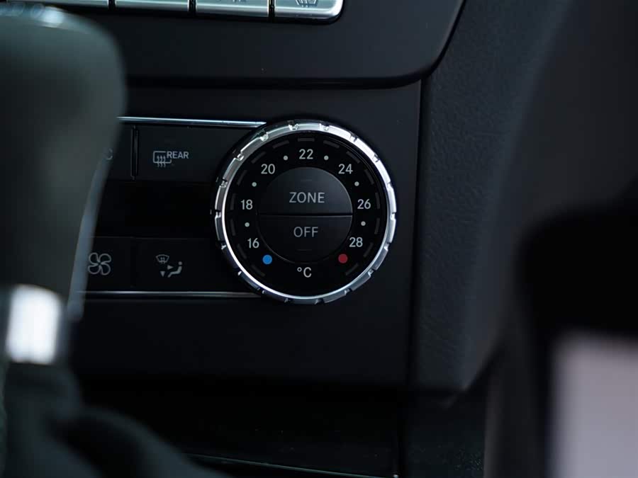 Mercedes-Benz C AMG 2014 immagine di auto #50