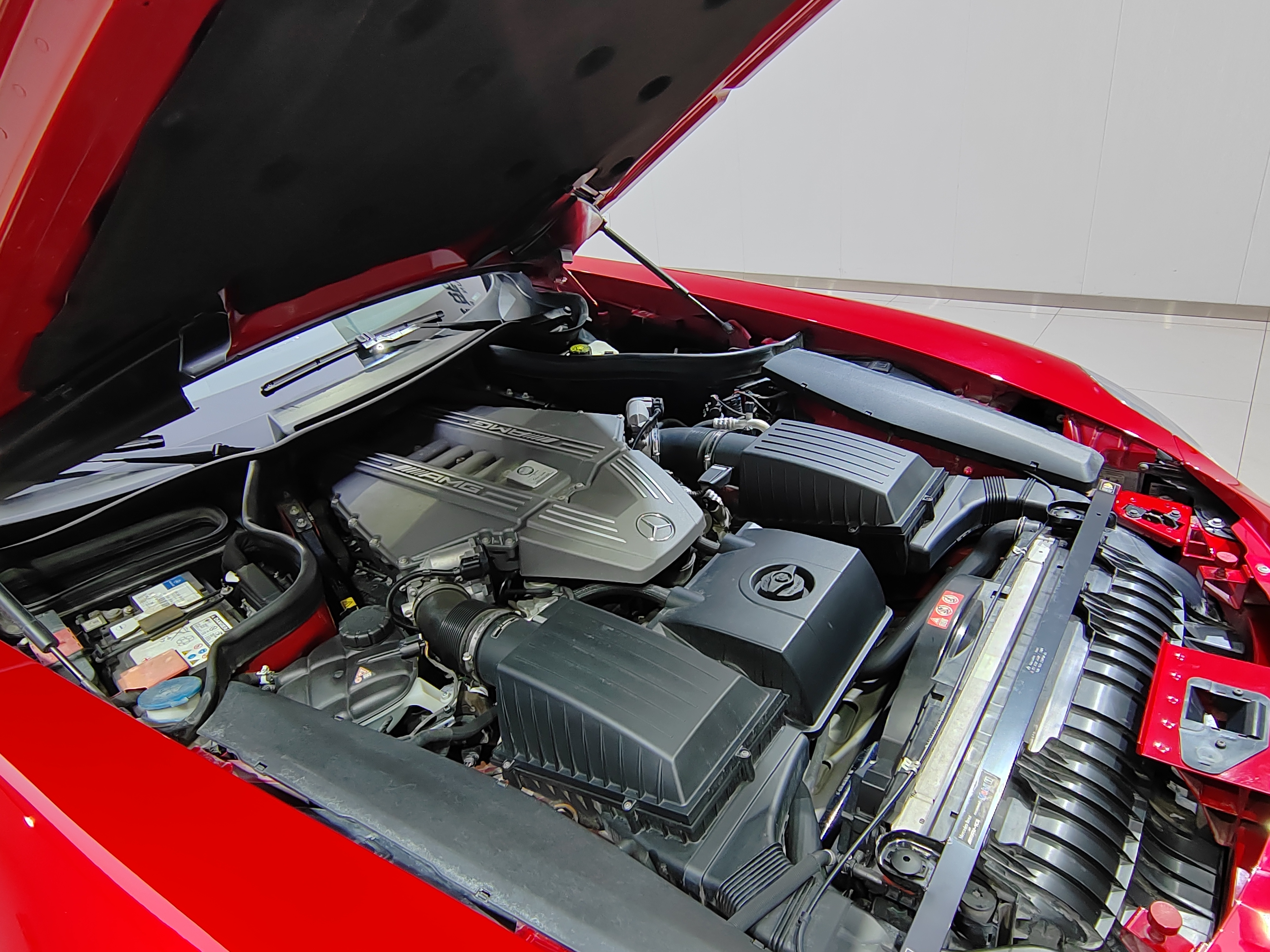 Mercedes-Benz SLS AMG 2012 изображение автомобиля #50