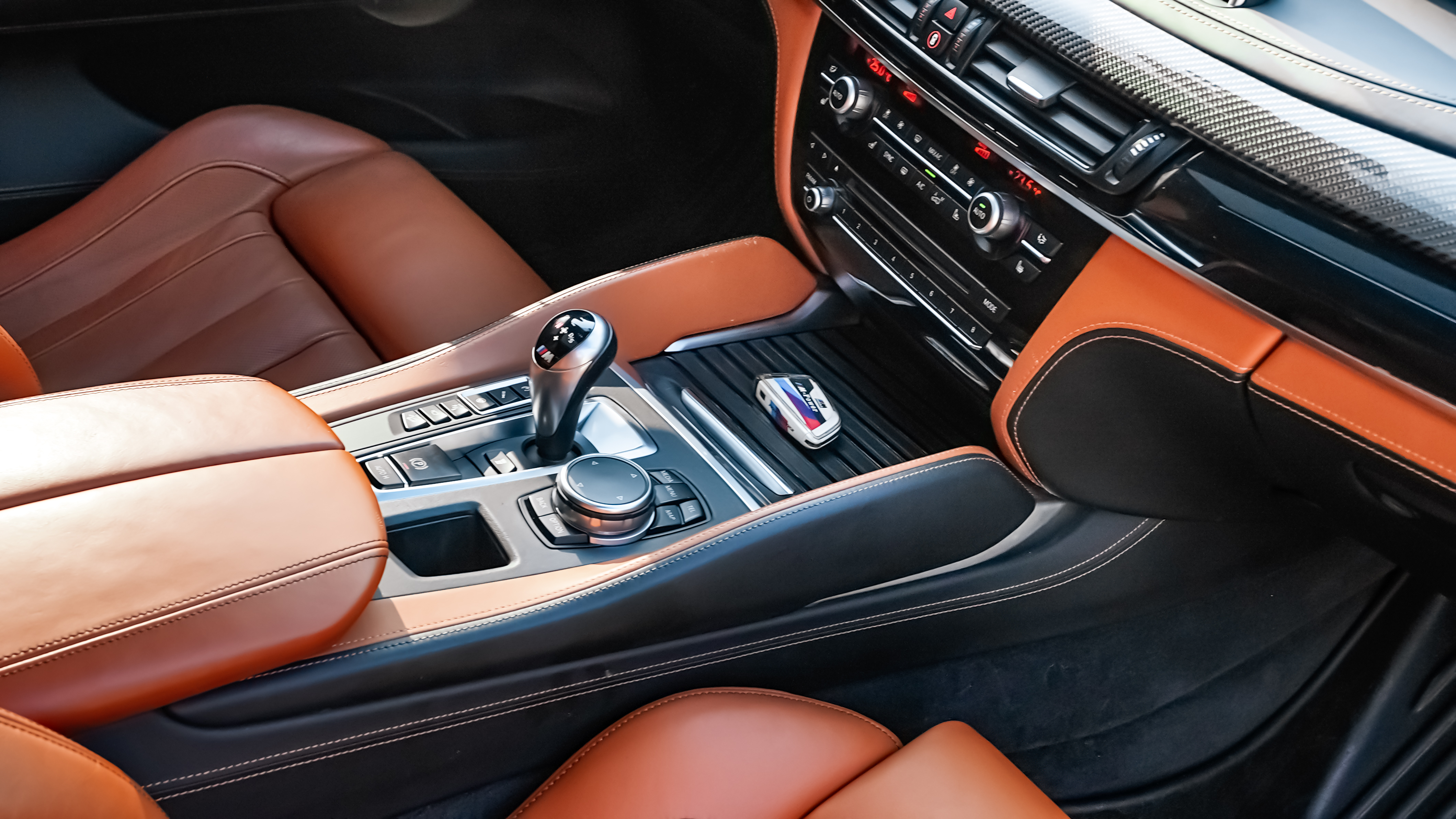 BMW X6 M 2016 car image #50