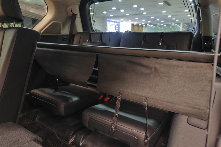 Toyota Land Cruiser Prado 2017 car image #50