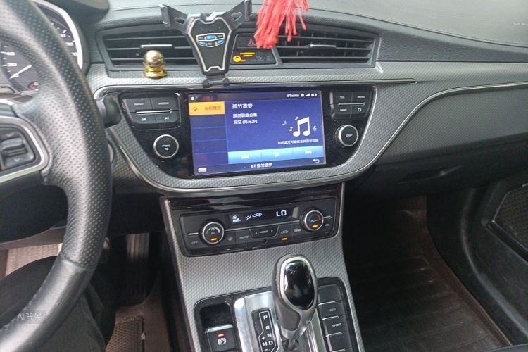 GEELY Emgrand GS 2016 car image #15