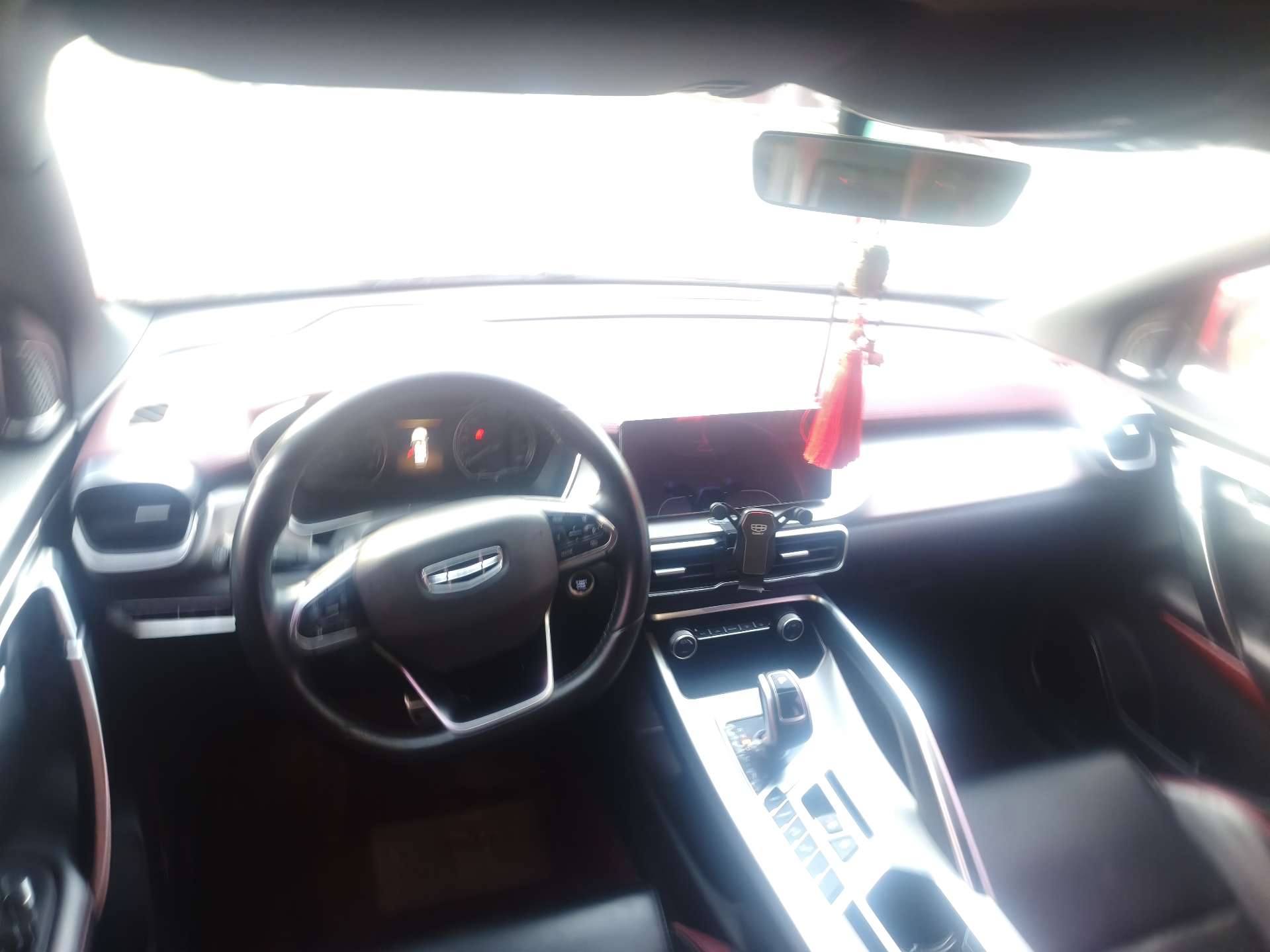 GEELY Coolray 2020 #4 GEELY Coolray 2020 car image #4