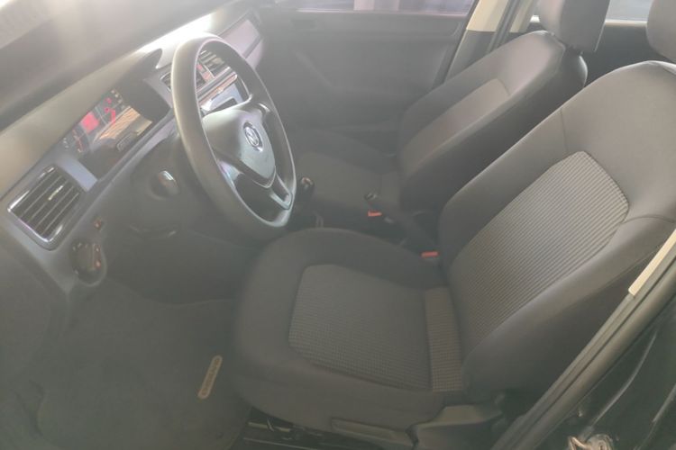 Volkswagen Santana 2016 car image #15