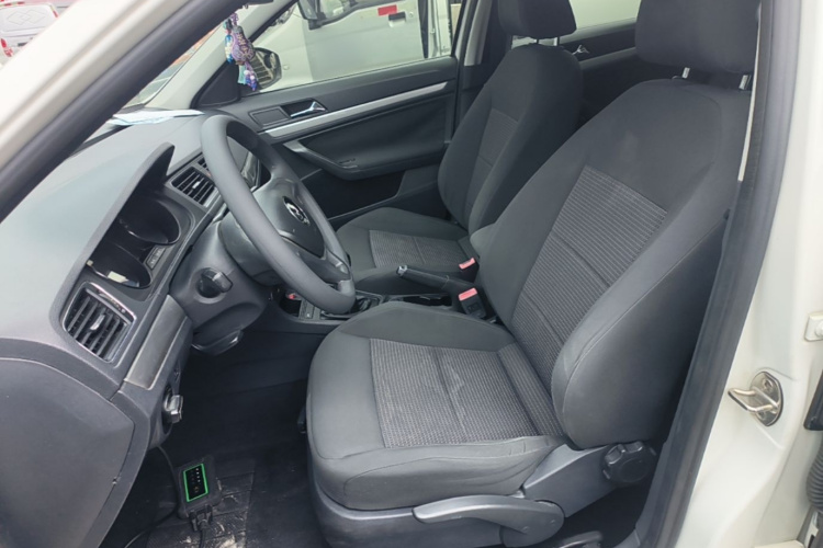 Volkswagen Lavida 2016 car image #15