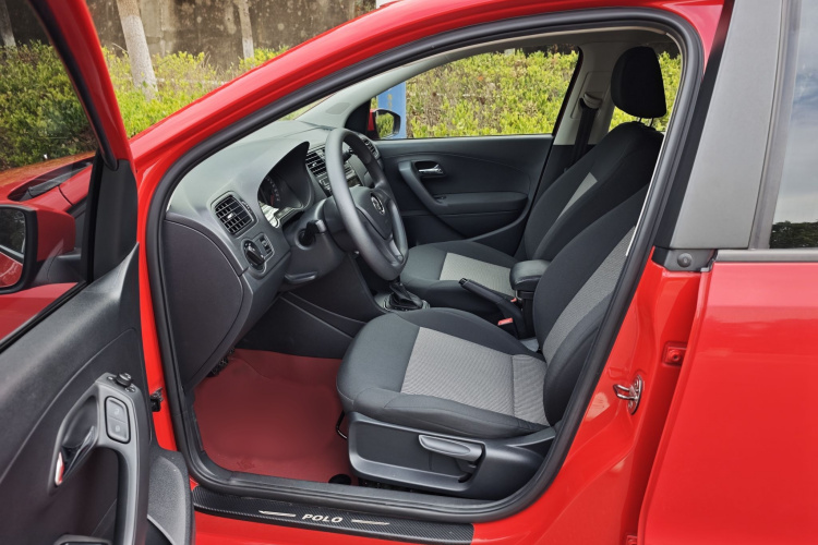 Volkswagen Polo 2019 #10 Volkswagen Polo 2019 car image #10
