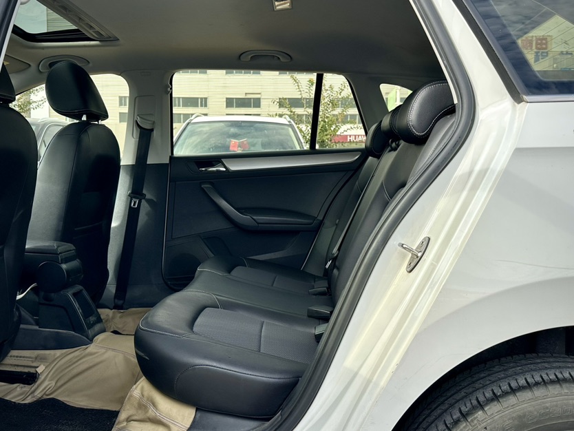 Volkswagen Santana 2017 #7 Volkswagen Santana 2017 car image #7