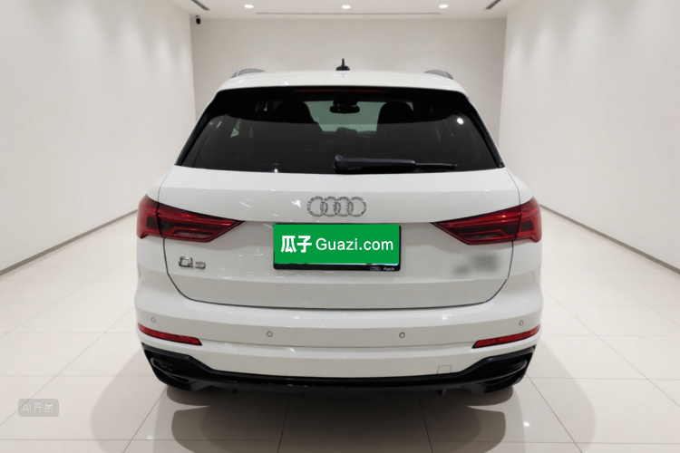 Audi Q3 2023 #6 Audi Q3 2023 car image #6