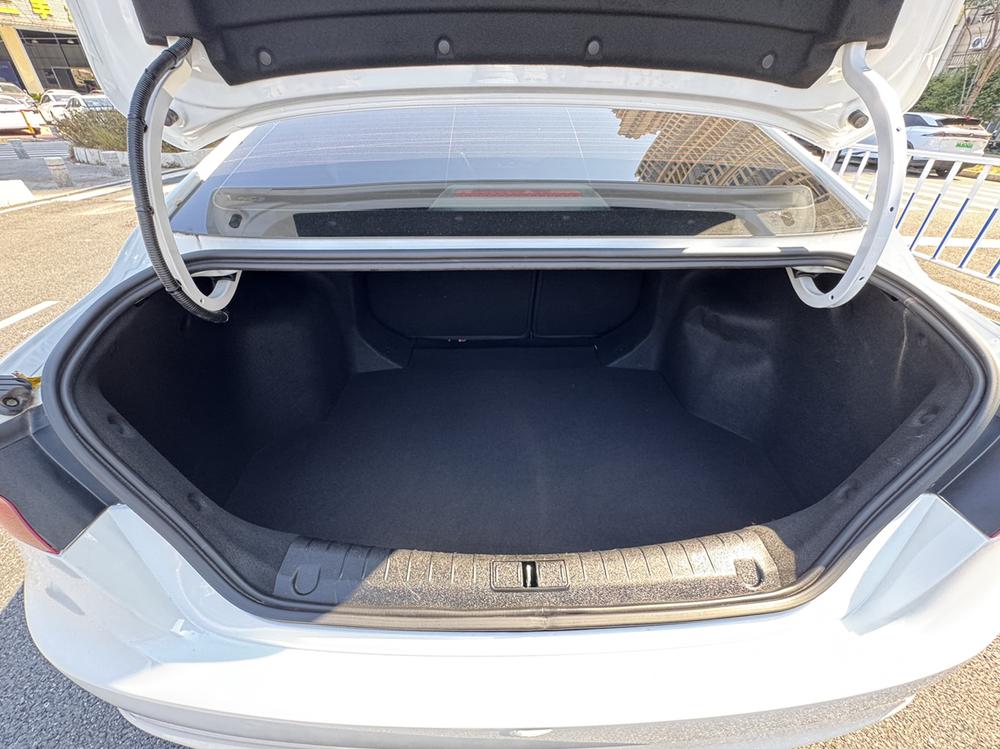 GEELY Binray 2021 car image #28