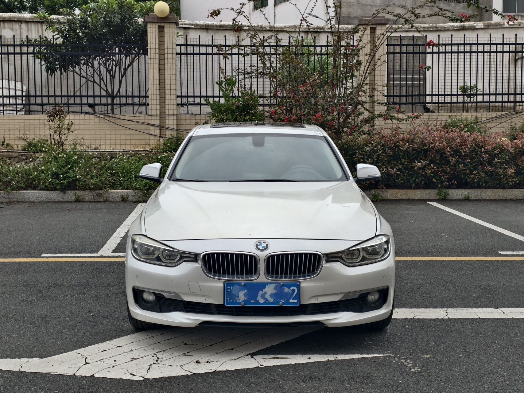 BMW 3 Series 2019 #3 BMW 3 Series 2019 car image #3